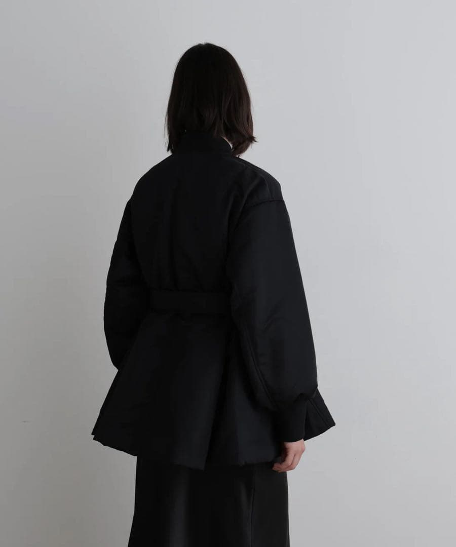 LE PHIL ナイロンウエストベルトパフィージャケット　未使用