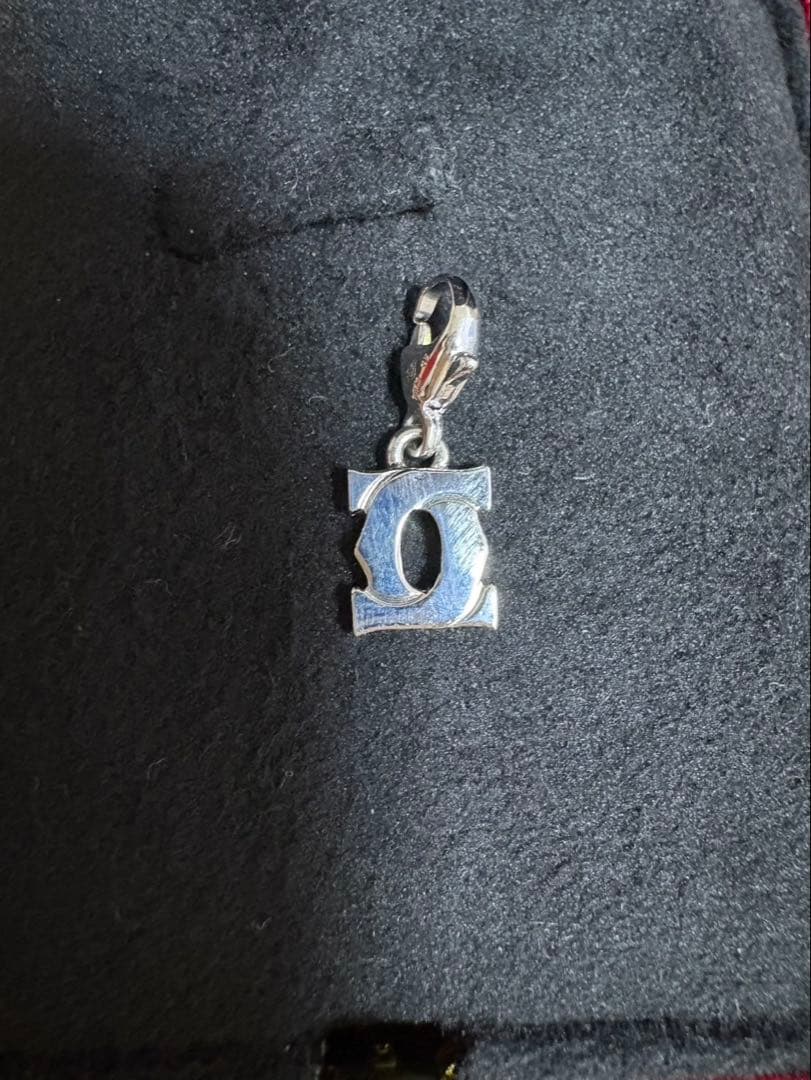 ko56さんせんようCartier シルバー ネックレス ロゴチャーム付き