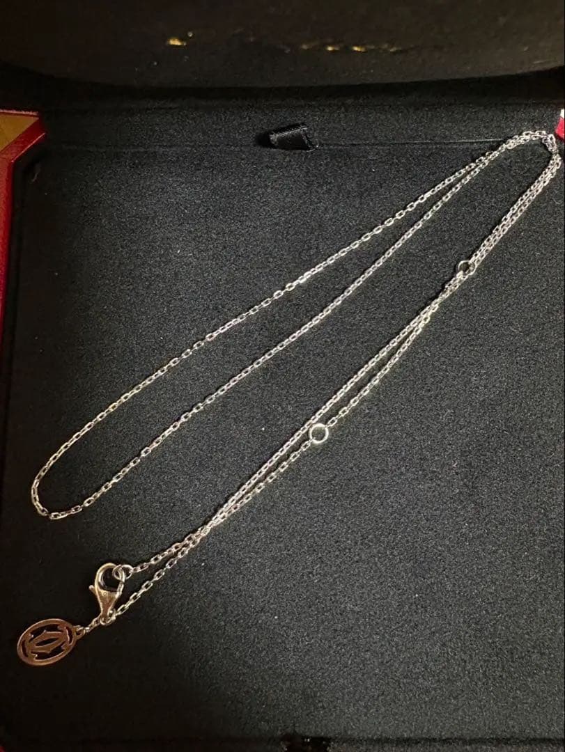 ko56さんせんようCartier シルバー ネックレス ロゴチャーム付き