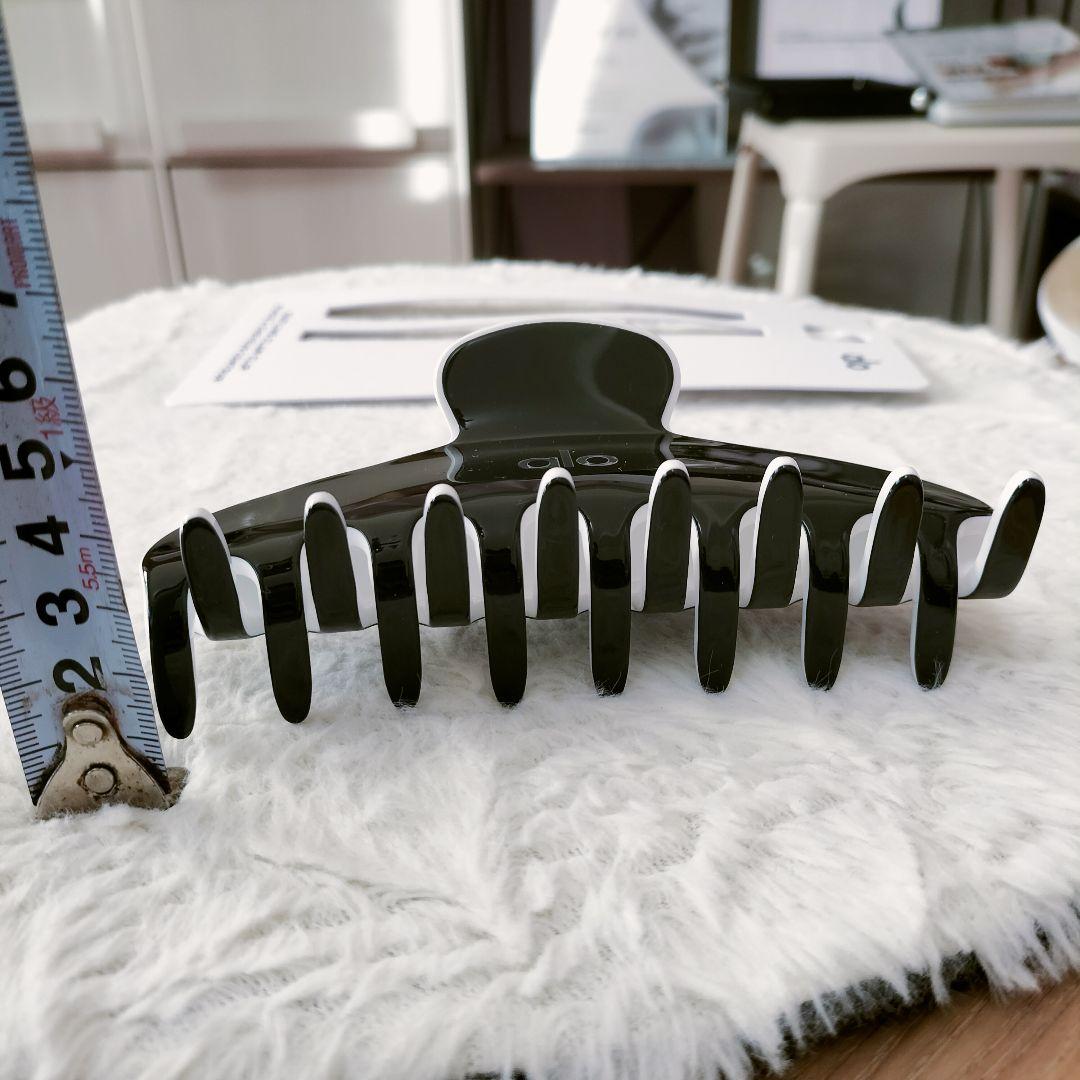 ☆alo yogaヘアクリップ☆