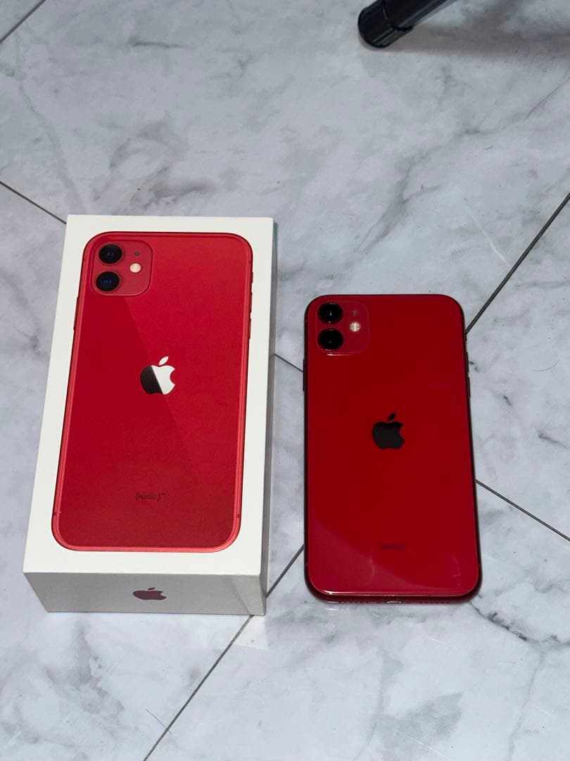 Apple iPhone 11 (PRODUCT(RED)) 本体　付属品付