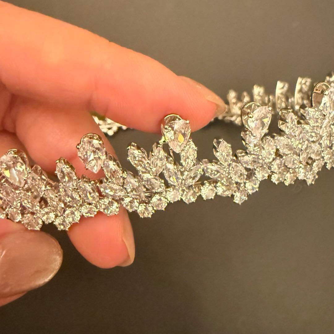 LoveTiara イリナジルコニアティアラ 専用ケース付き★期間限定値下げ