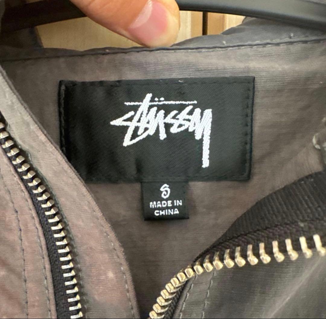 STUSSY フード付きナイロンジャケット Sサイズ ブラック　【即日発送】