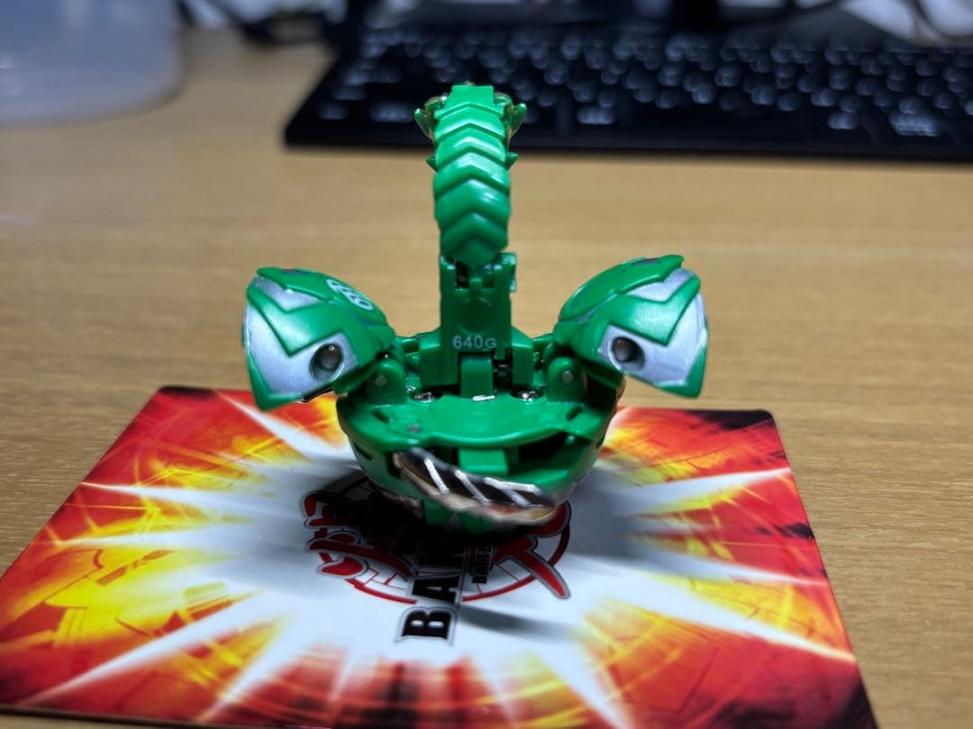 爆丸 ウィンデッキ　扇ドミル&陣ドグマ&吼オドス カード付き（1枚欠損）