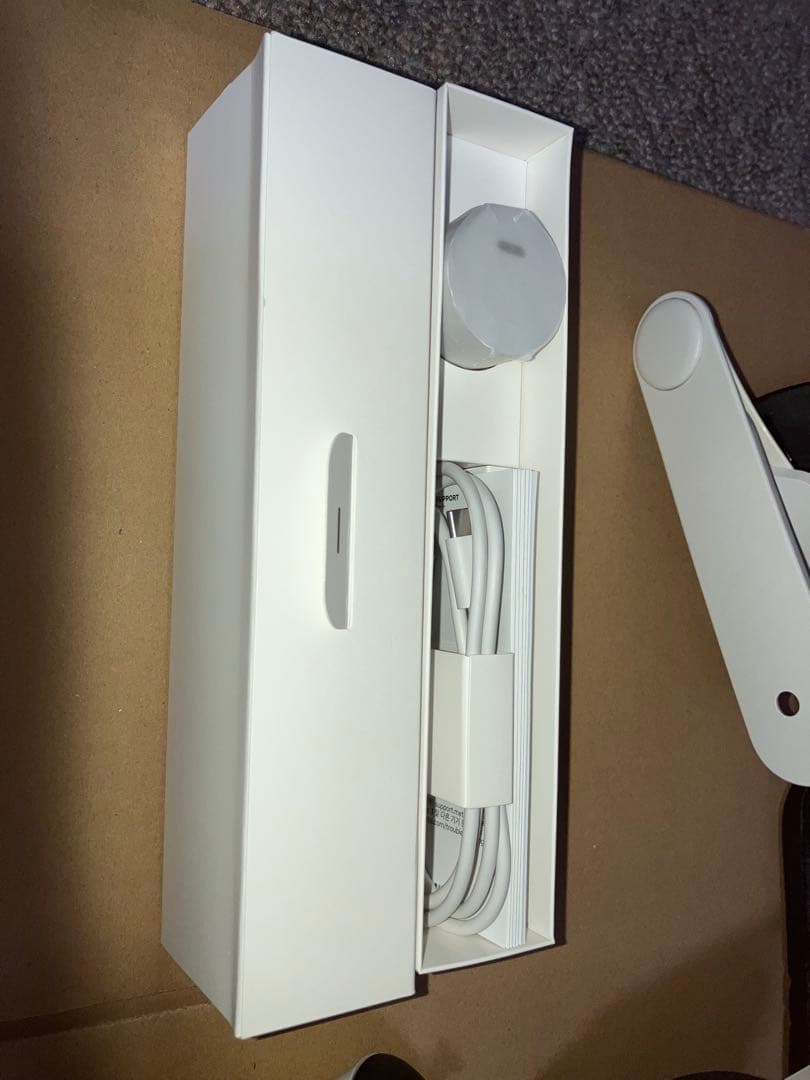 Quest 3 VR本体　+Aubikaヘッドストラップ+KIWIリンクケーブル