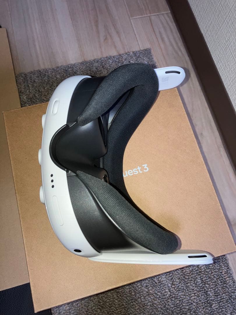 Quest 3 VR本体　+Aubikaヘッドストラップ+KIWIリンクケーブル
