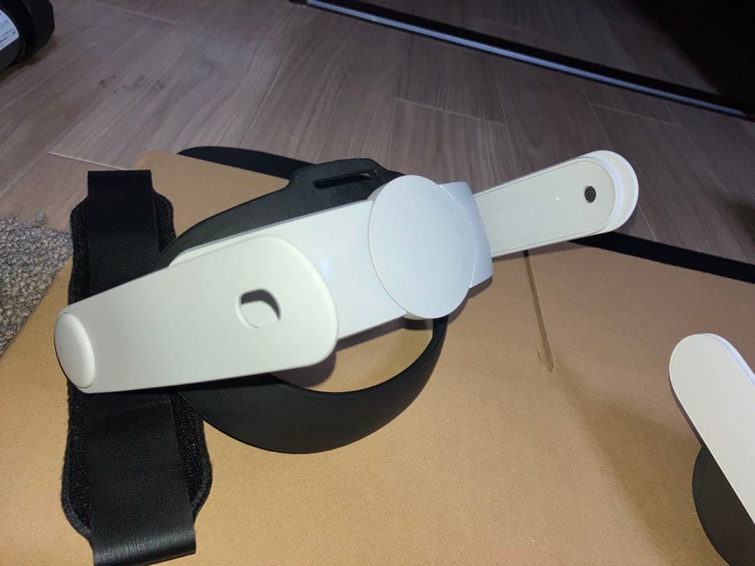 Quest 3 VR本体　+Aubikaヘッドストラップ+KIWIリンクケーブル