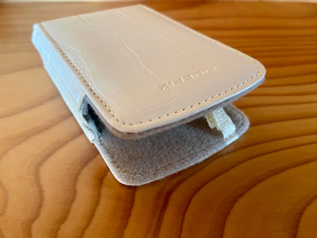 Fujifilm FinePix Z1100 EXR 16MP ピンク