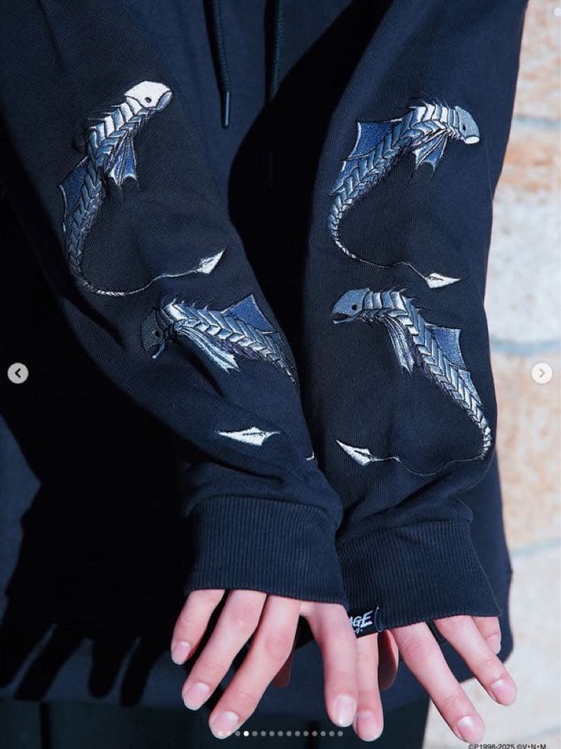 XRAGE HUNTER×HUNTER コラボコレクション クロロ パーカー