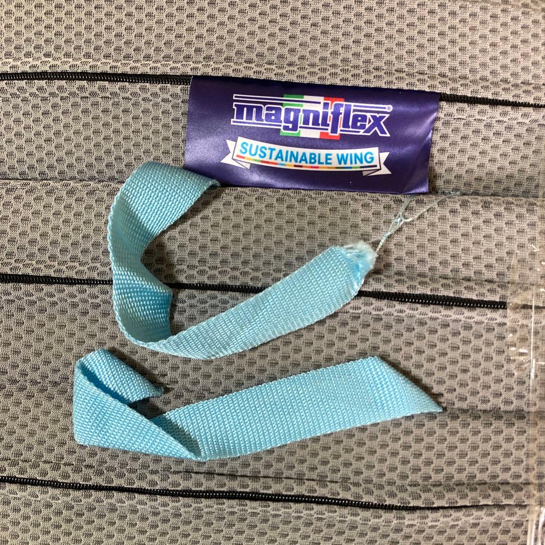 マニフレックス サステナブルウィング日本用三つ折り高反発マットレス シングル