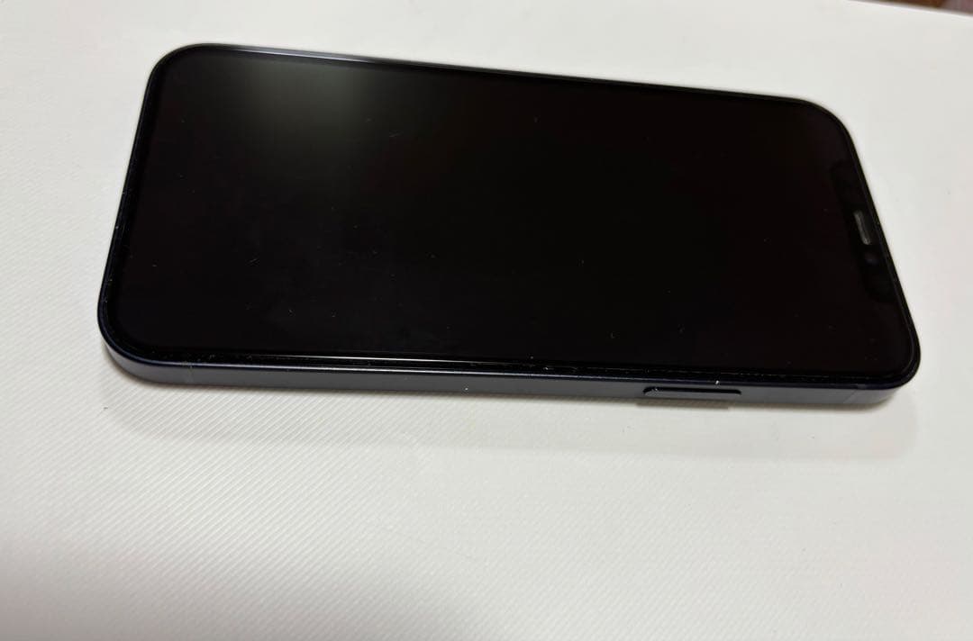 美品　Apple iPhone 12 128KB 黒 SIMフリー