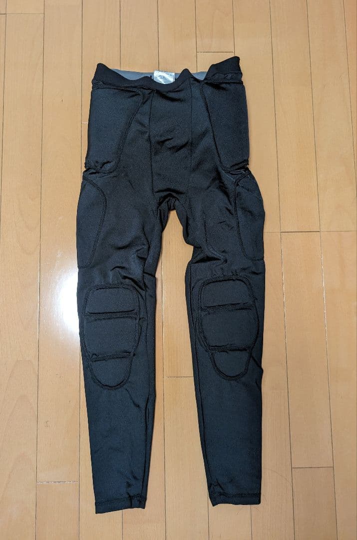 スノーボード用ウェアセット（ジャケット・パンツ・手袋・ゴーグル・プロテクター）