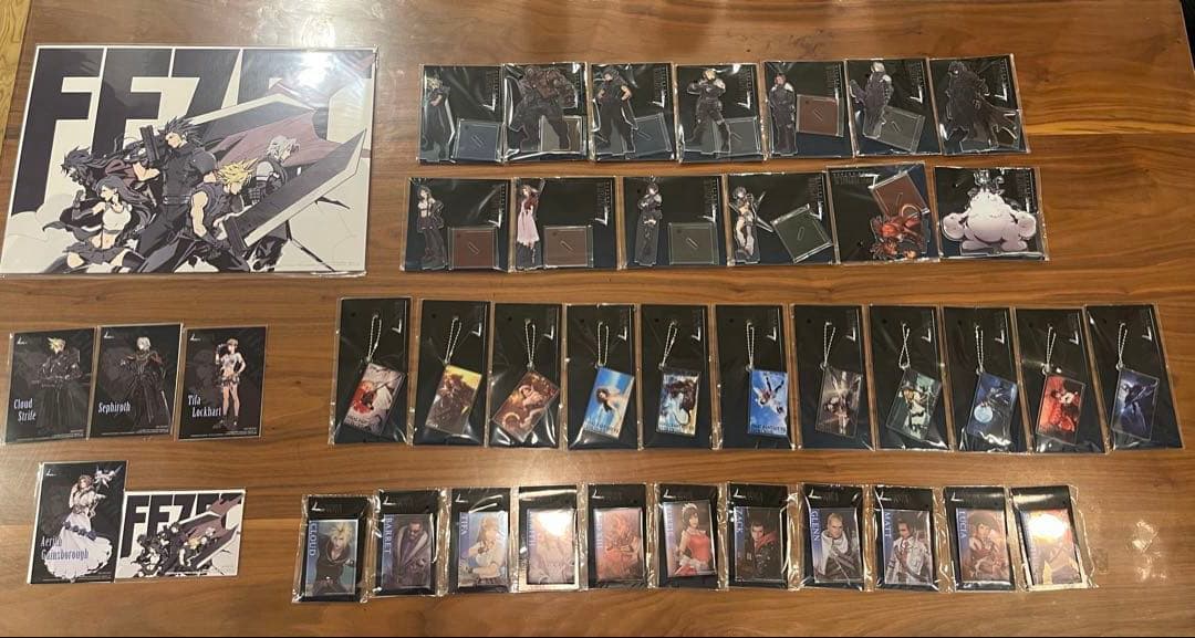 ファイナルファンタジー　エバークライシス　オンラインくじ　フルコンプセット➕特典