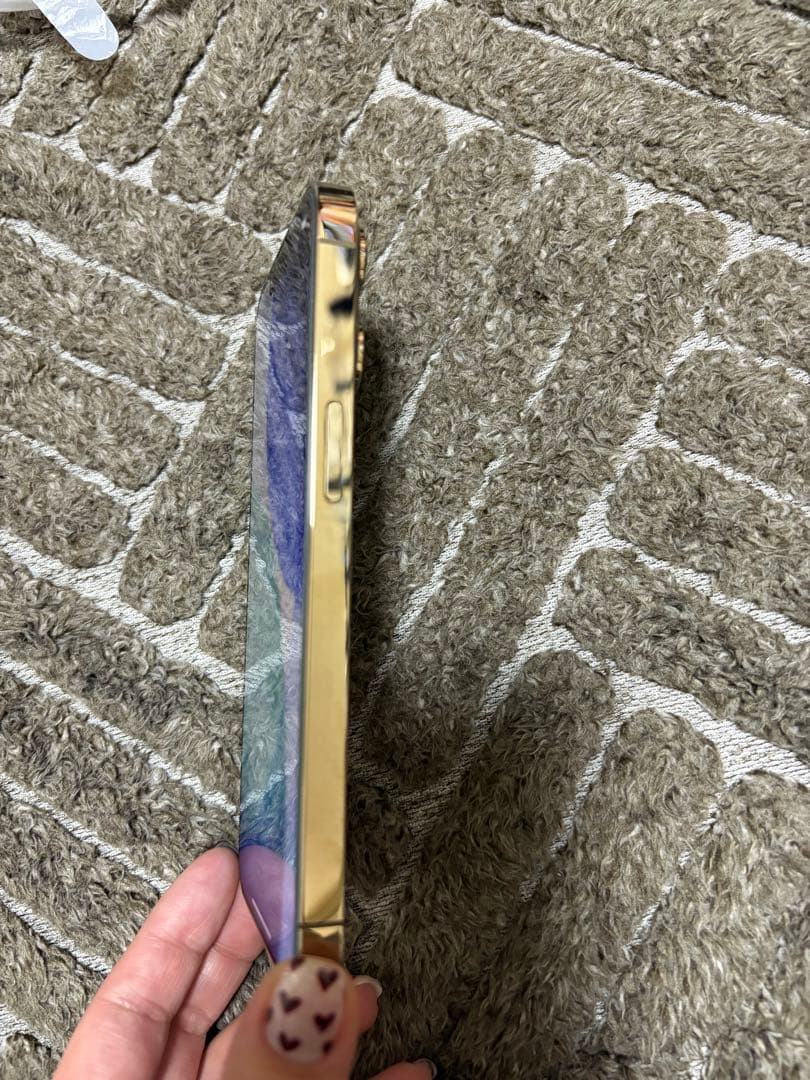 【美品】iPhone13Pro本体ゴールド