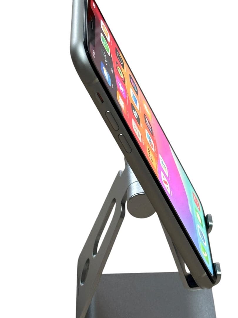 【美品】iPhone 11 64GB SIMフリー ホワイト