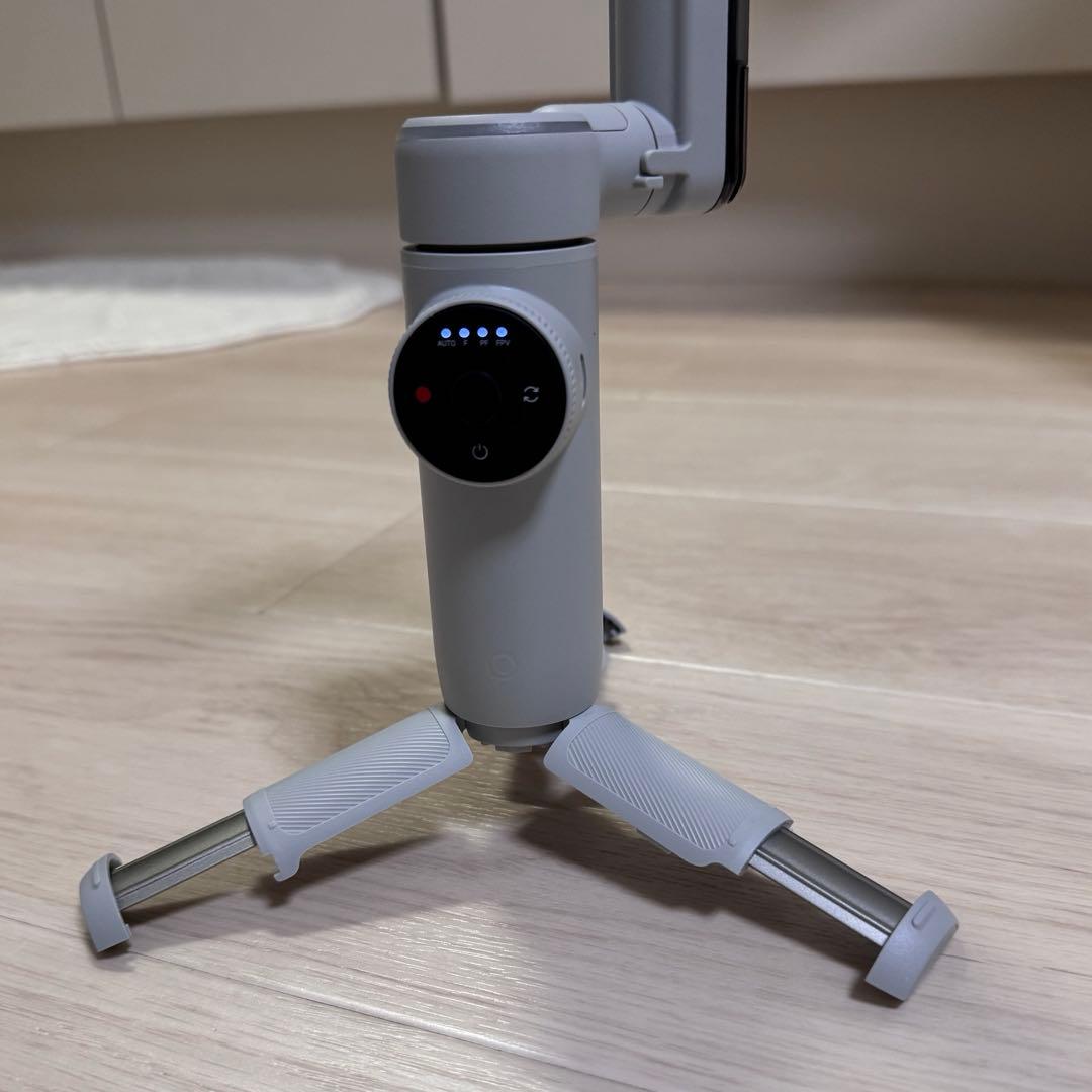 【未使用・セット】Insta360 Flow Pro 三脚・ケース付