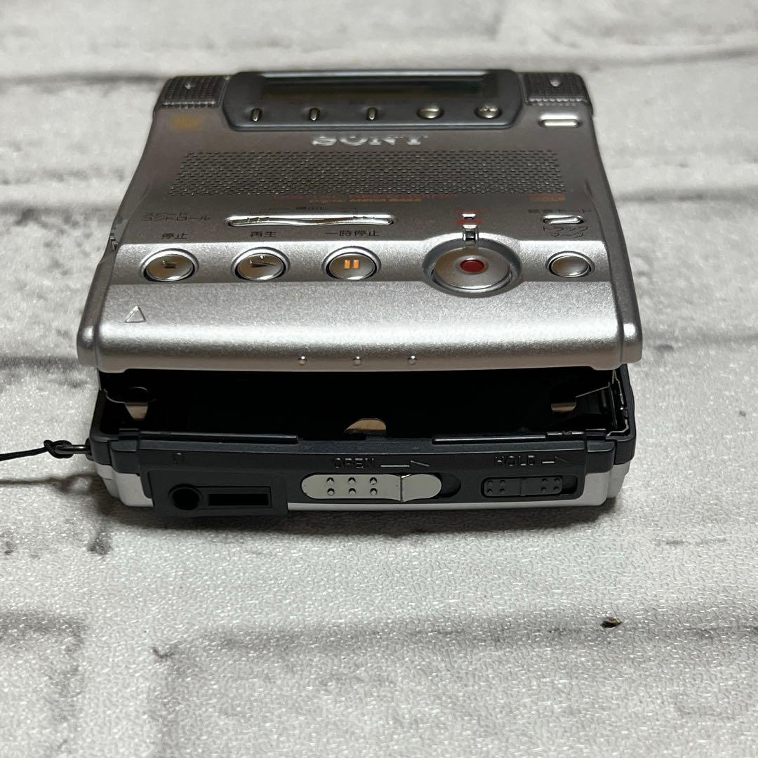 S*ね様 ★SONY MZ-B100 ポータブルMDプレーヤー ※通電チェックの