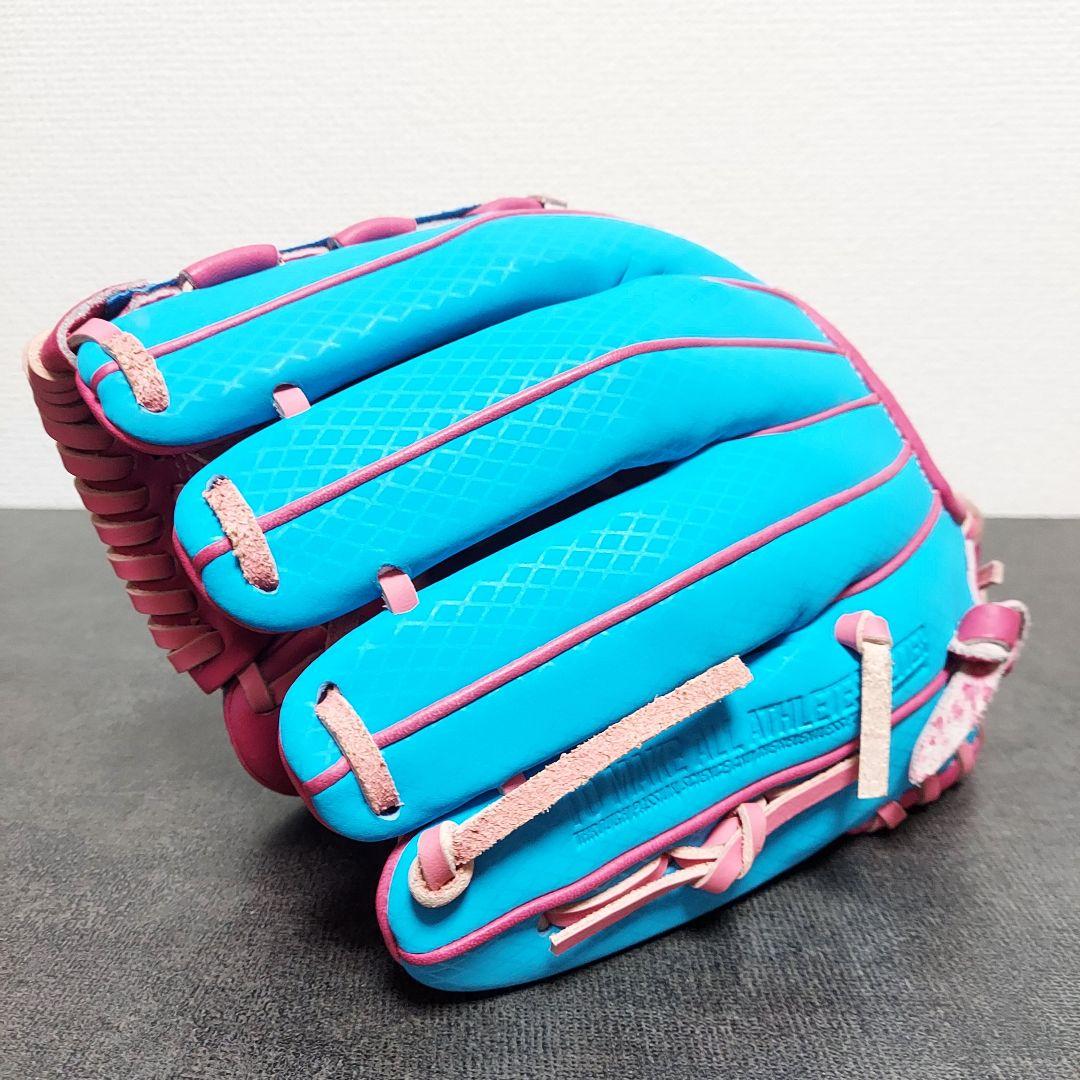 Z*a様 UA アンダーアーマー　未使用　2017年オールスター限定モデル　グラ