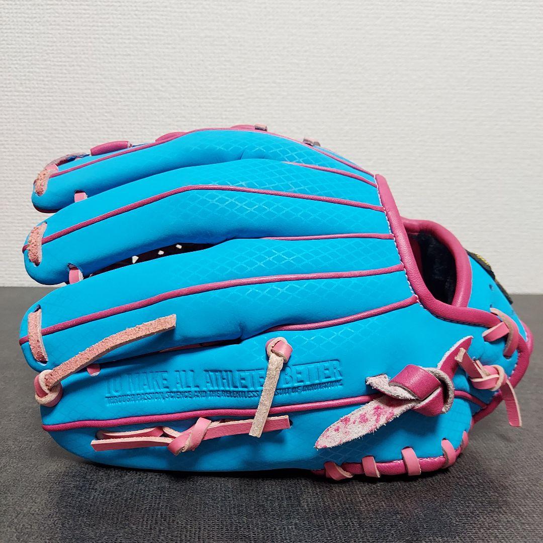 Z*a様 UA アンダーアーマー　未使用　2017年オールスター限定モデル　グラ