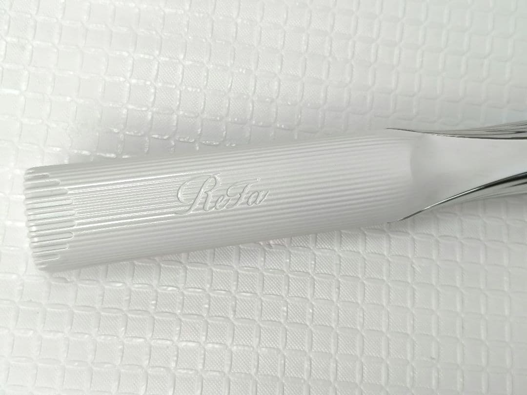 22年製 正規品　ReFaリファ ビューテック ストレートアイロン