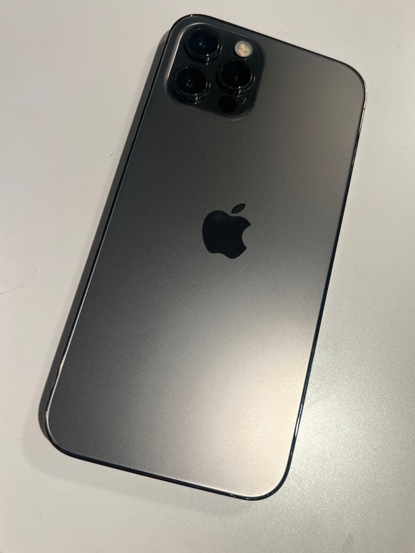 iPhone12 Pro 128GB ほぼ新品