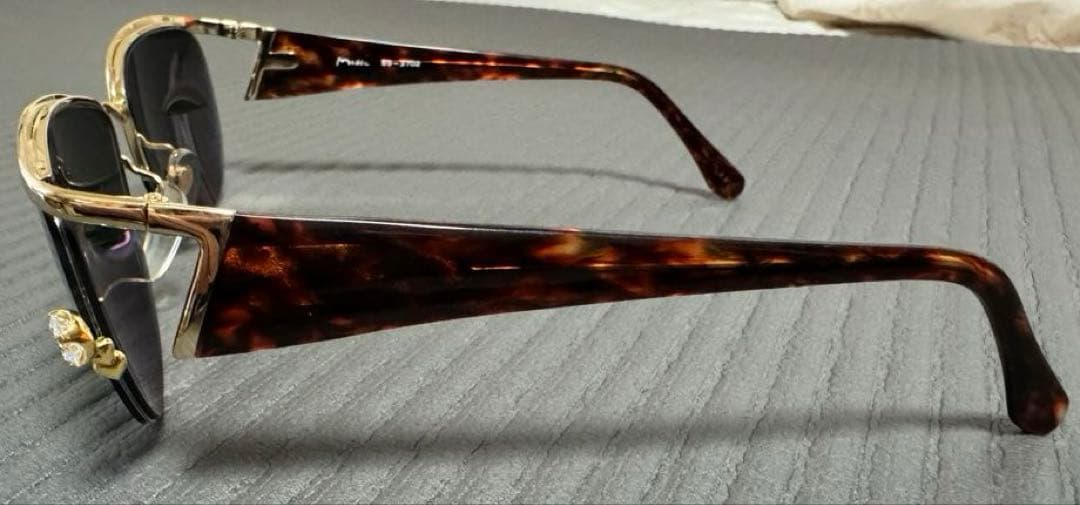 鈴木雅之　使用　サングラス　ミラーレンズ仕様 MEDEL メデル