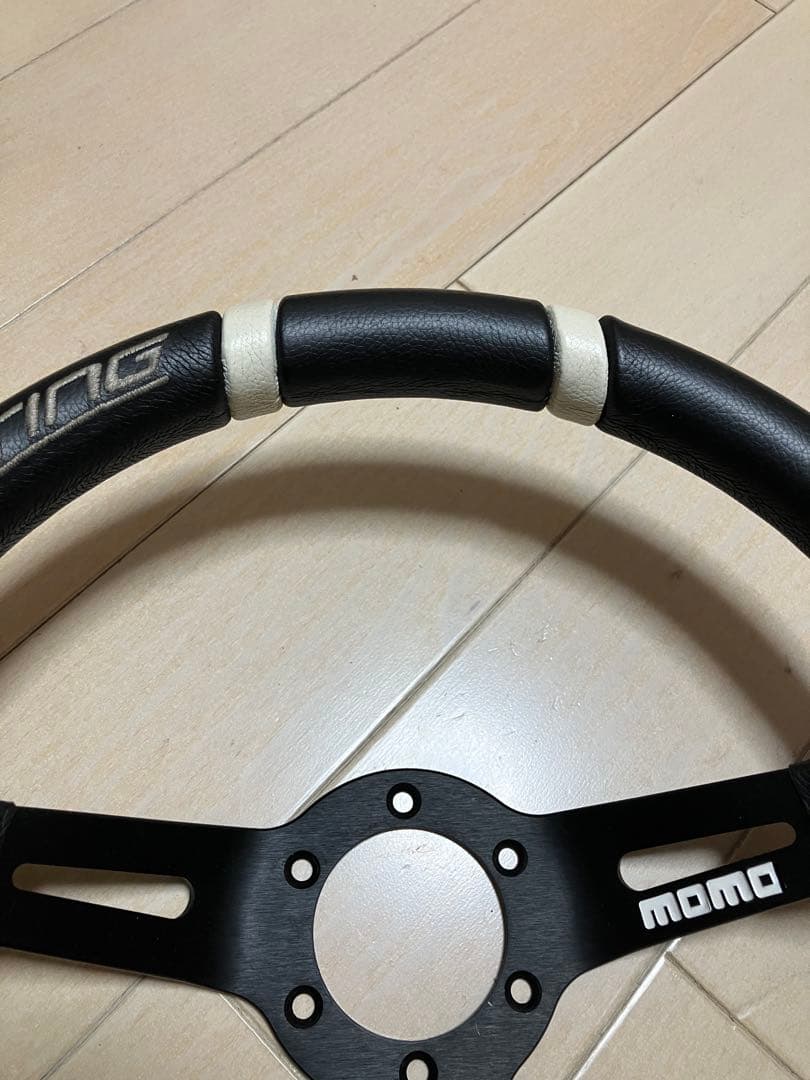 MOMO DRIFTING ステアリング 本体　33Φ ディープコーン
