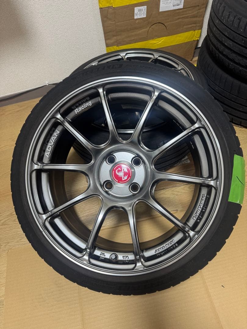 ADVAN racing RZⅡ17インチ7.5J+35PCD984H アバルト