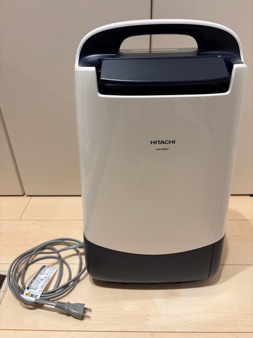 【ボギー様予約済み】HITACHI 除湿機 HJS-DR601