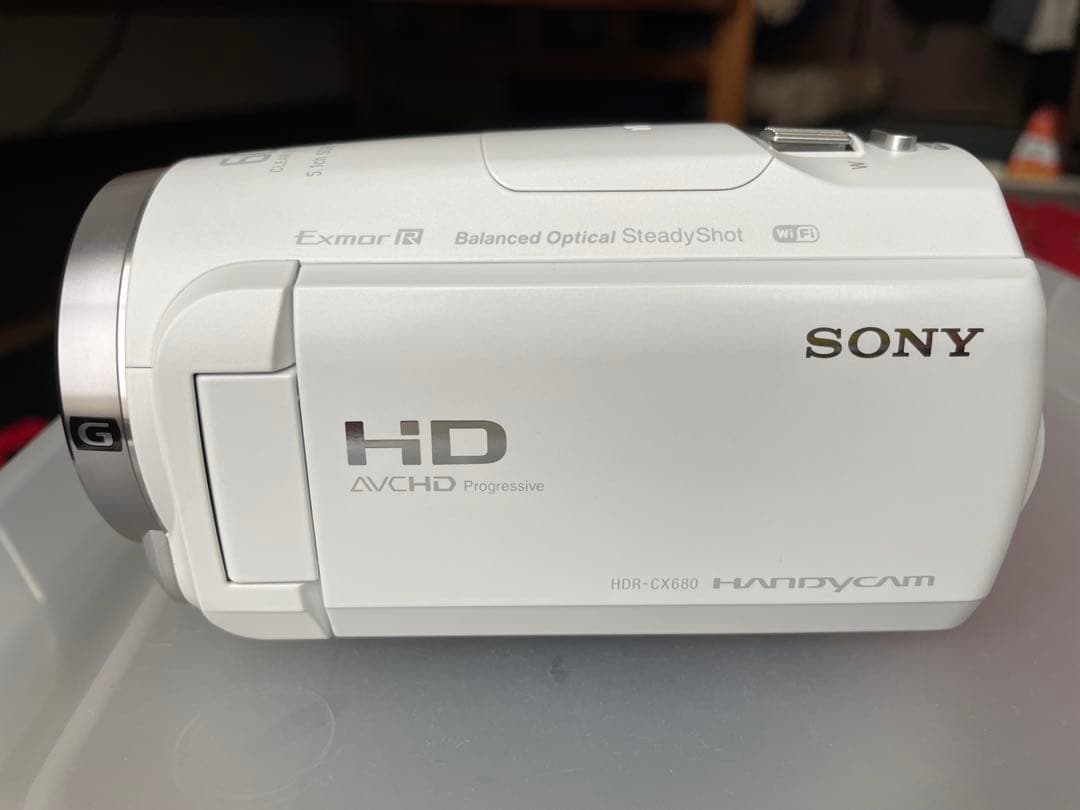 ソニー　Sony HDR-CX680 ビデオカメラ 本体➕大容量バッテリー付き