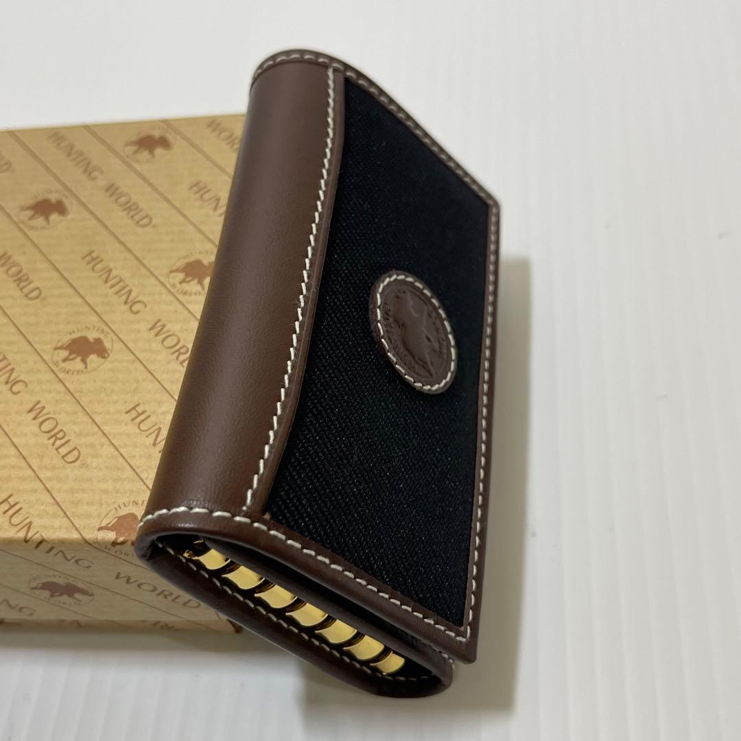 新品未使用【ハンティングワールド】6連キーケース ブラックサファリ