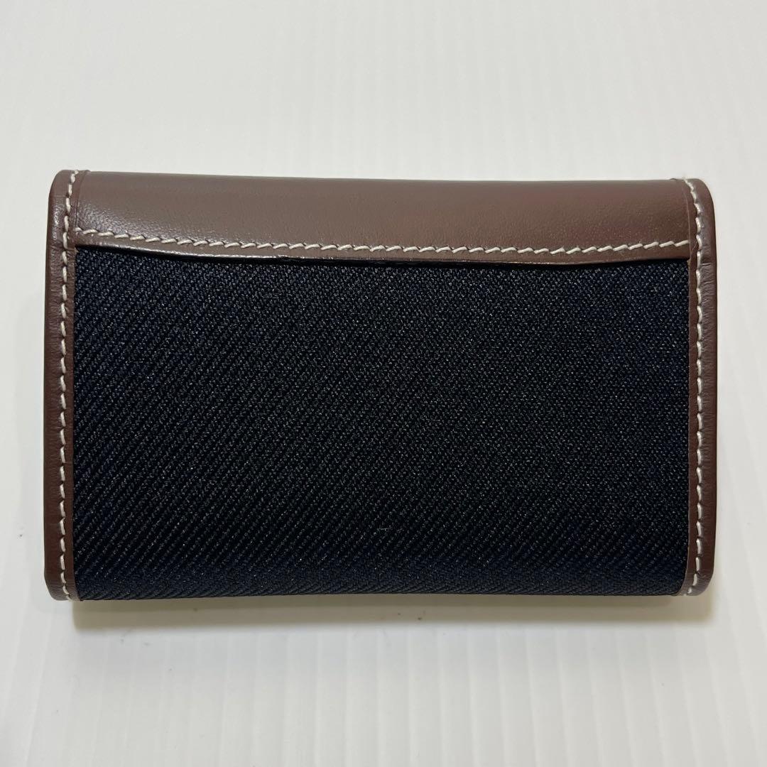 新品未使用【ハンティングワールド】6連キーケース ブラックサファリ