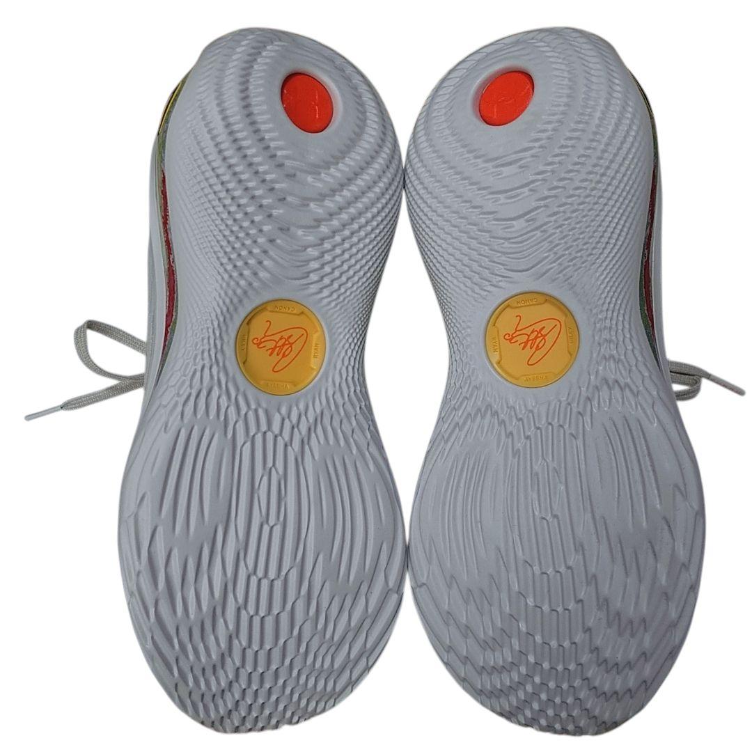 (未使用)アンダーアーマー カリー 12 SATURN 27.0サイズ ベージュ