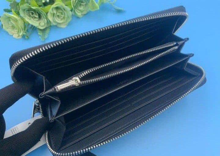 新品未使用コーチ長財布ダークグレイシグネチャーレディースメンズ送料無料即日発送