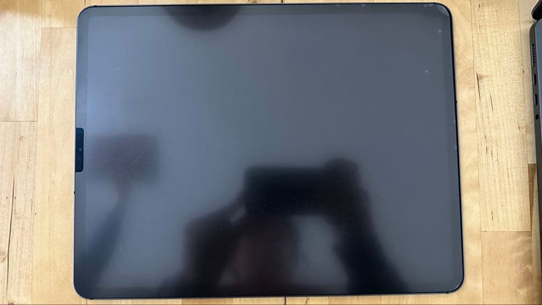 iPad pro 12.9インチ　第4世代　cellularモデル