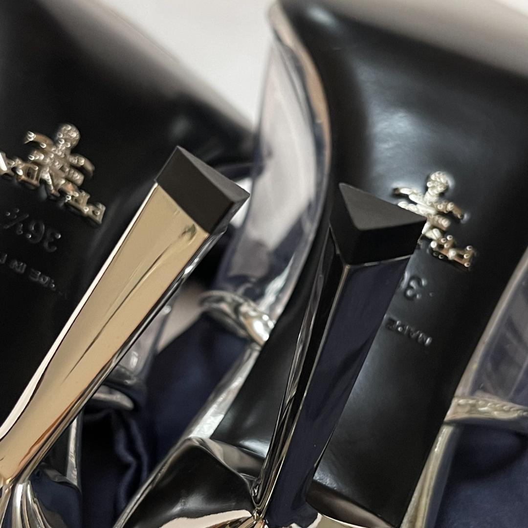 ほぼ未使用 PRADA プラダ クリアサンダル ミュール スケルトン シルバー