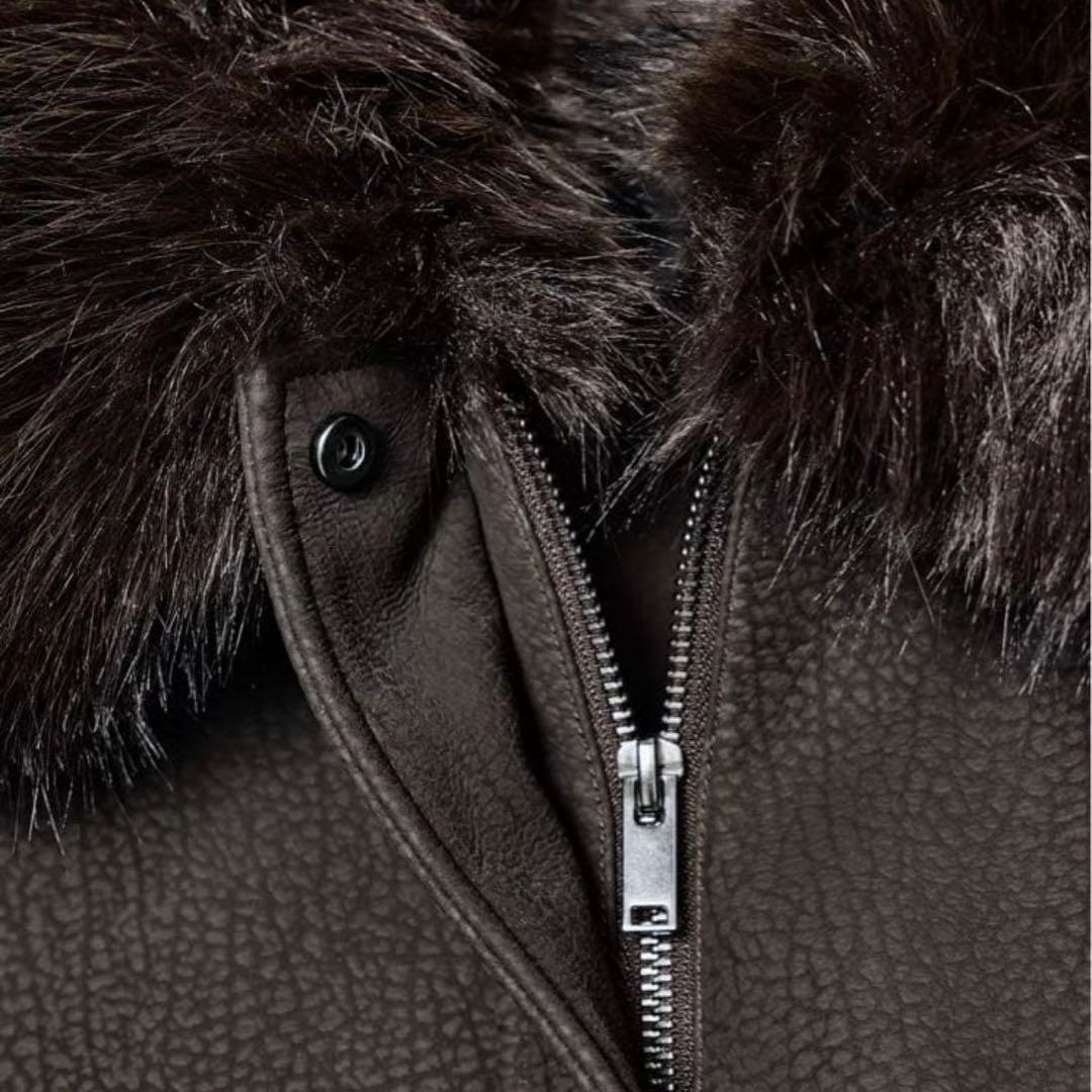 新品☆ザラ☆取り外し可能な襟付きスエード風ジャケット　Ｌ