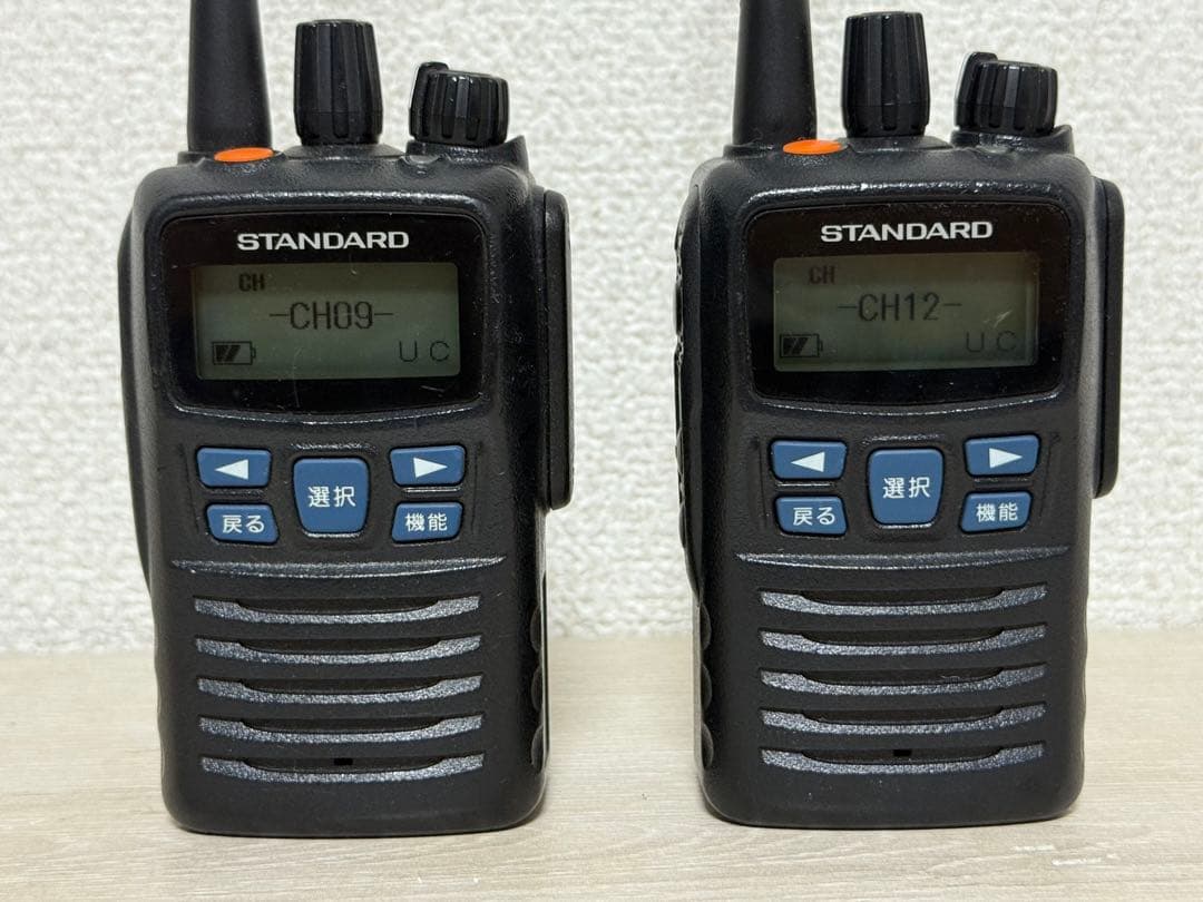 【中古品】デジタルハンディ無線機 VXD450R 2台セット