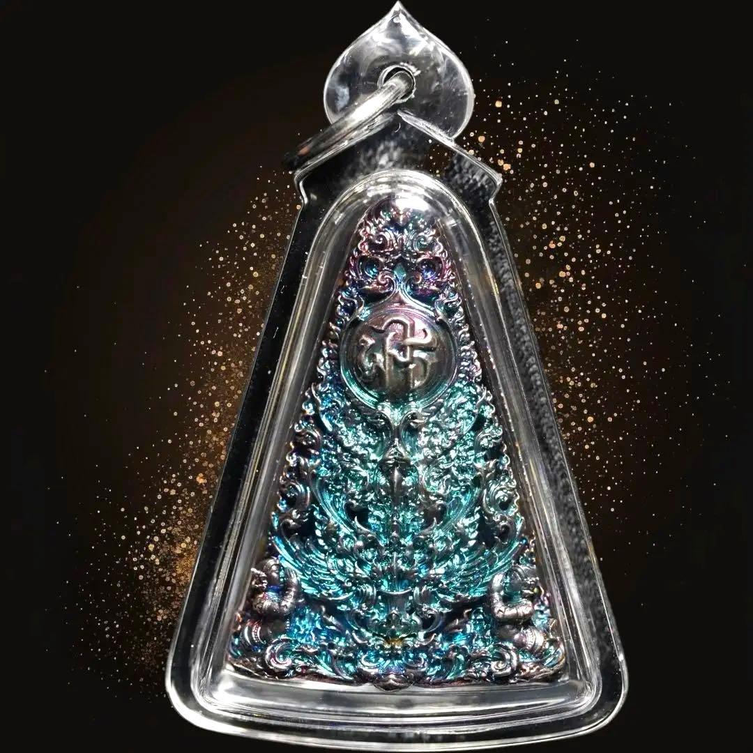 パパーン遺跡仙人の名作Pra Phon Suphan 2567 プラクルアン　一