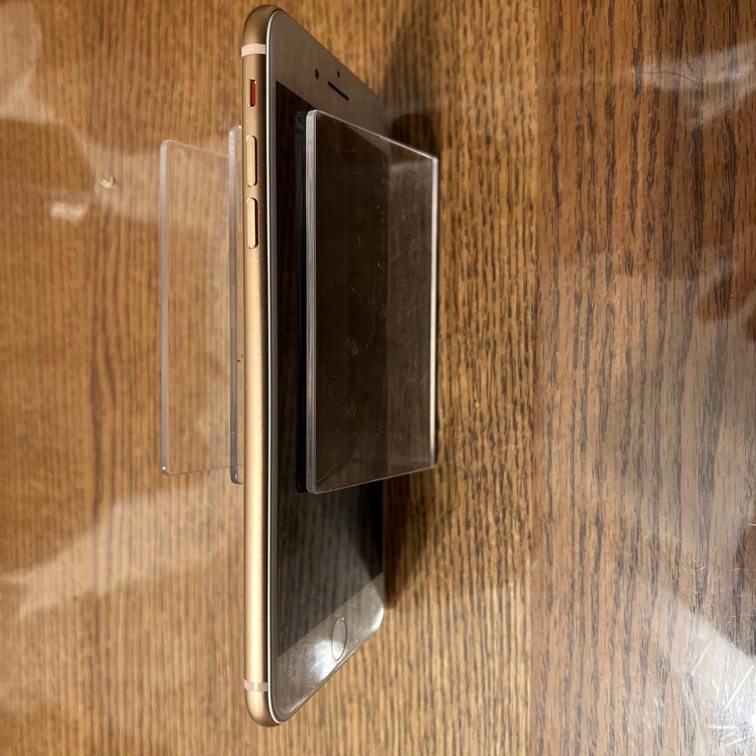 iPhone 8 Plus ゴールド 64GB SIMフリー 83%