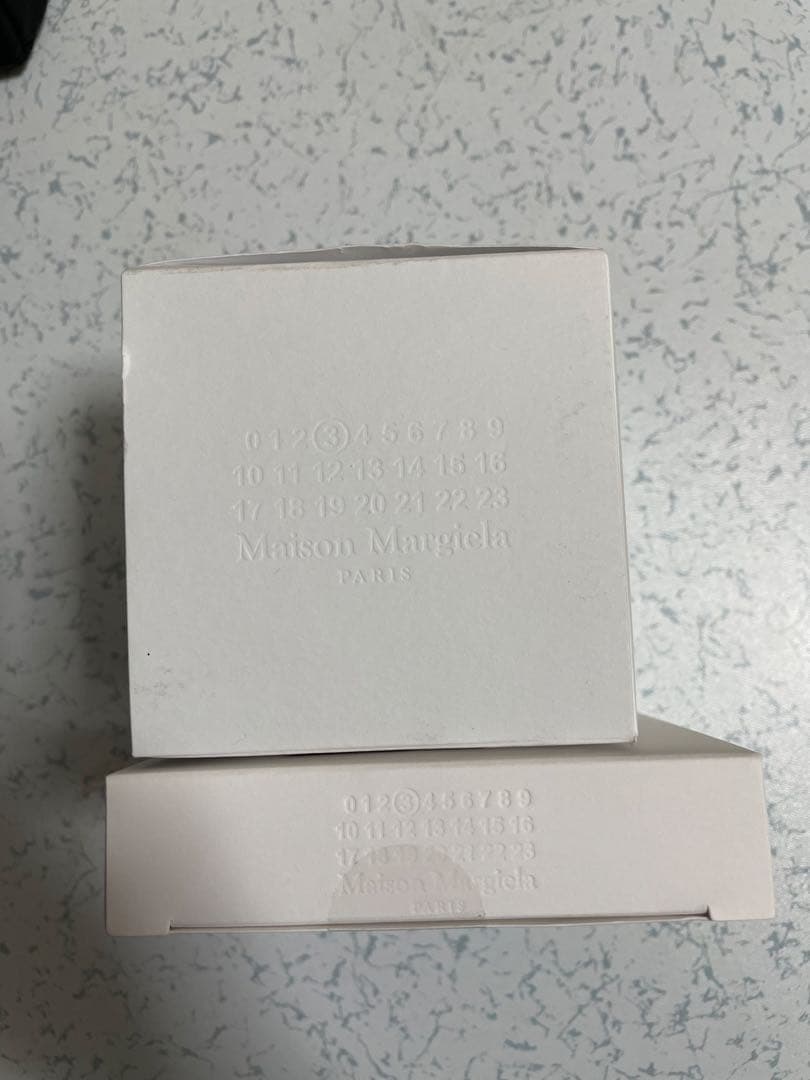 メゾンマルジェラ レイジーサンデーモーニング　キャンドルキャップ