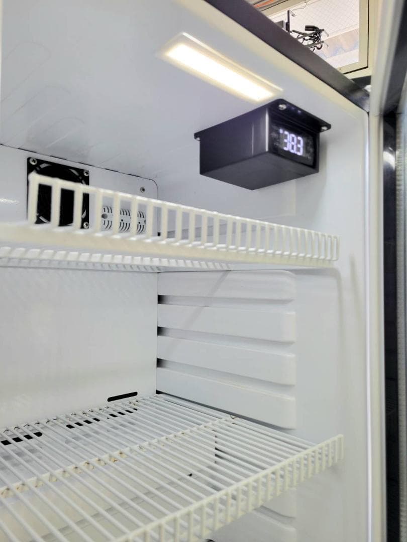 シグマ 卓上型冷蔵ショーケース 62L 2022年製 RITS-66-TO