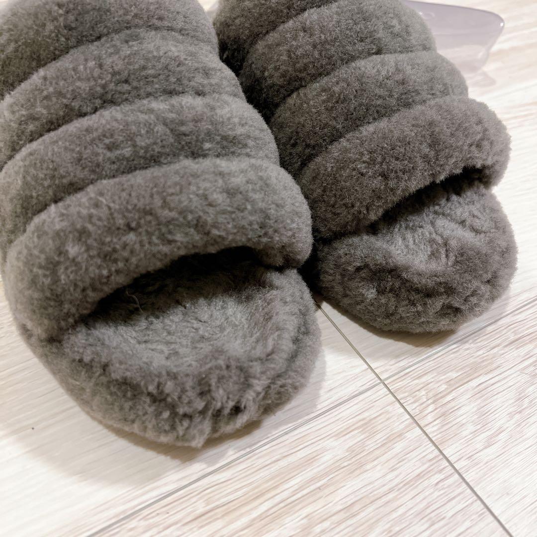 k*6様 UGG ファーサンダル FLUFF YEAH SLIDE 24cm