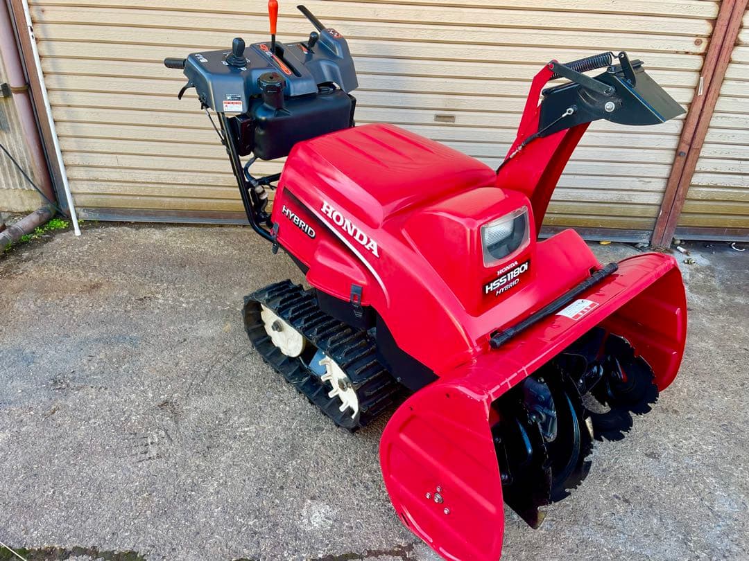 『sat』使用わずか超美品！ホンダハイブリッド除雪機 HSS1180i