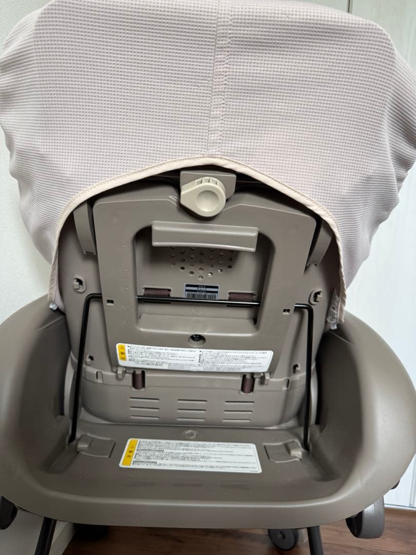 コンビ　ネムリラ　FF キャンディベージュ　手動タイプ　ハイローチェア