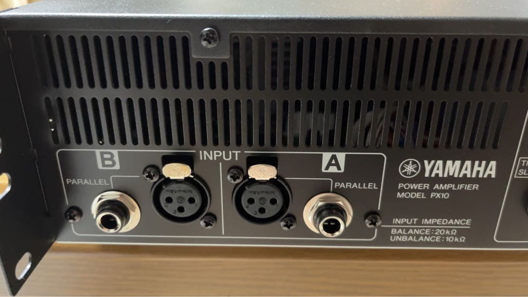 YAMAHA パワーアンプ PX10