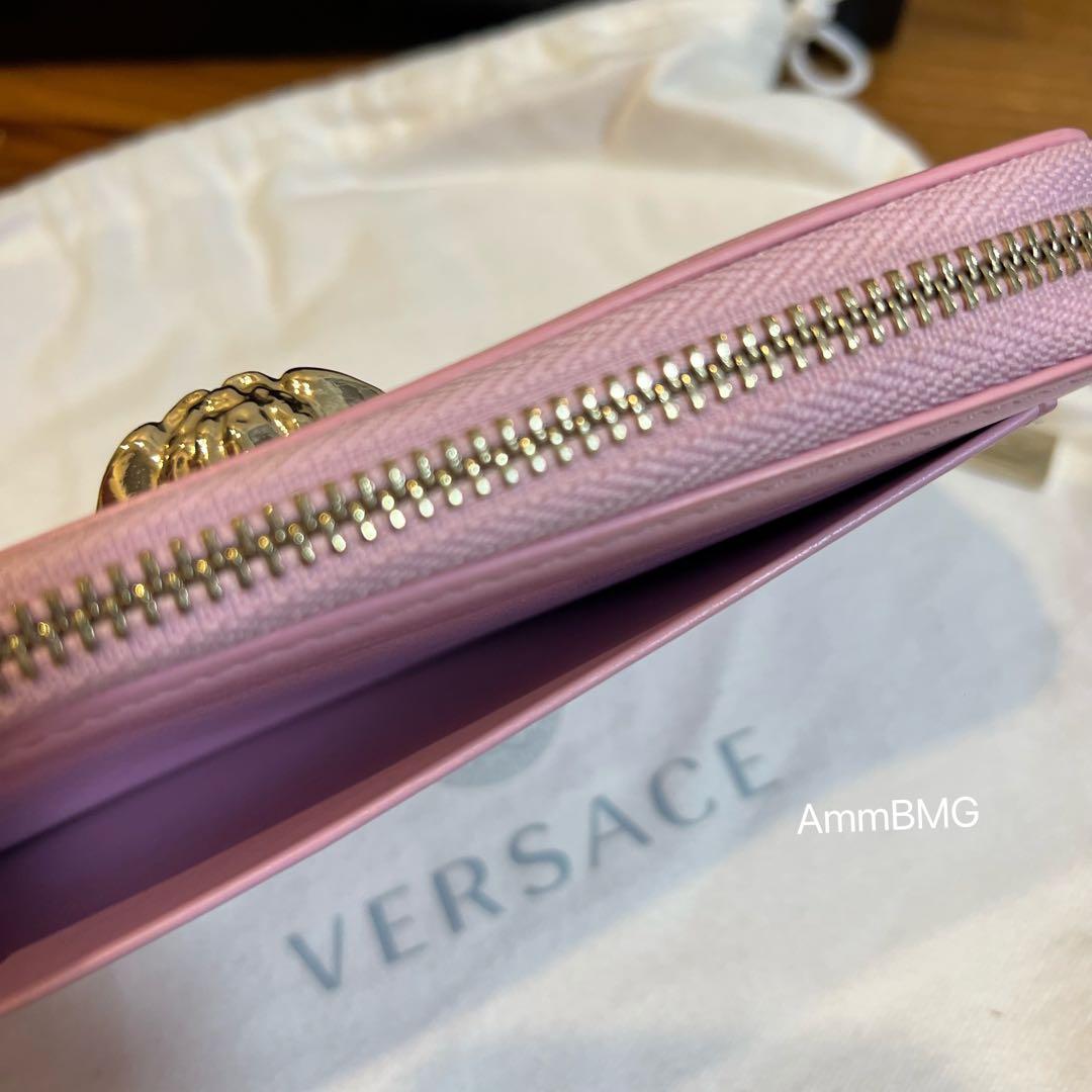 お*ん様 新品 VERSACE ヴェルサーチェ ラ メドゥーサ さくら　長財布