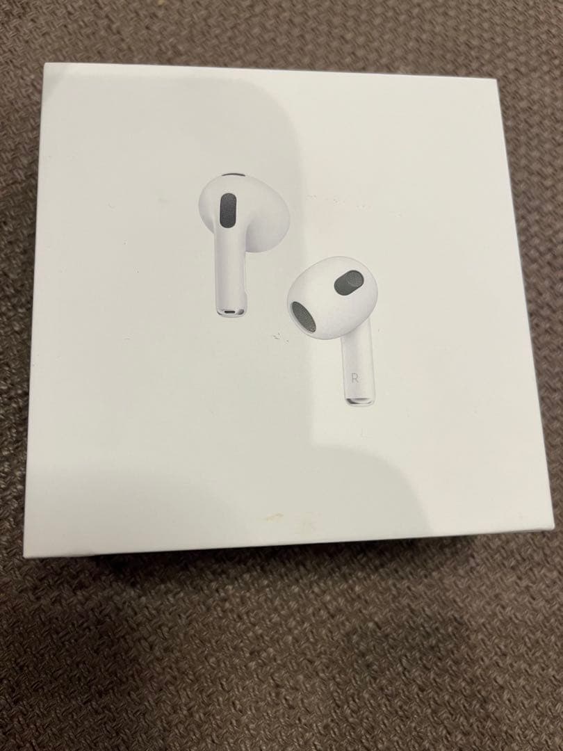 Apple AirPods (第3世代) 本体 chipipi