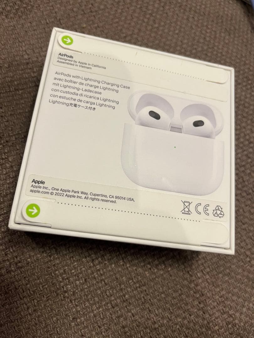 Apple AirPods (第3世代) 本体 chipipi