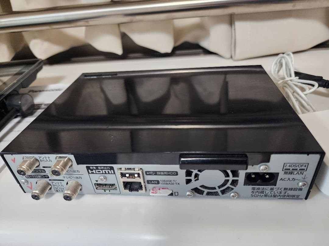 Panasonic プライベート・ビエラ UN-10T7 500GB 録画 防水